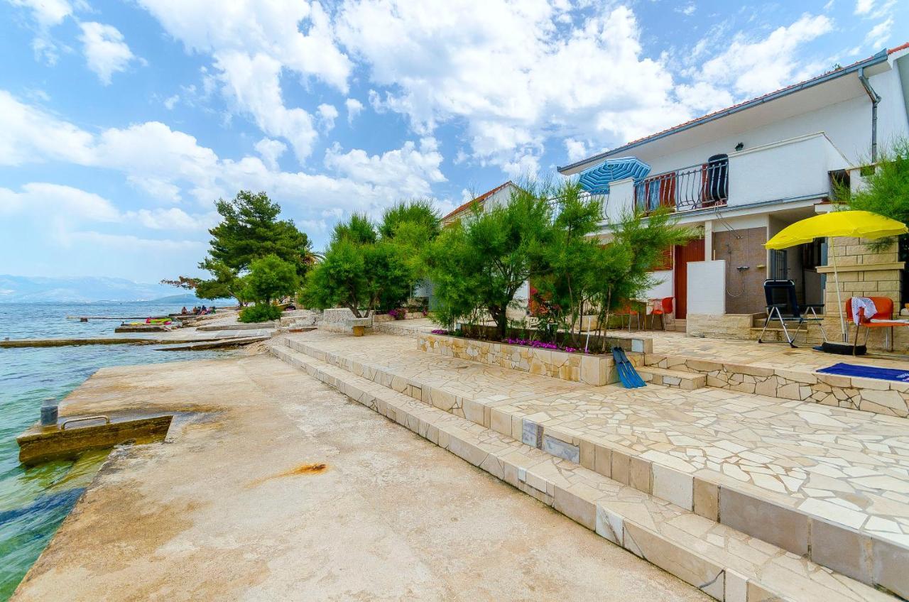 Apartments Marijana Trogir Exterior photo
