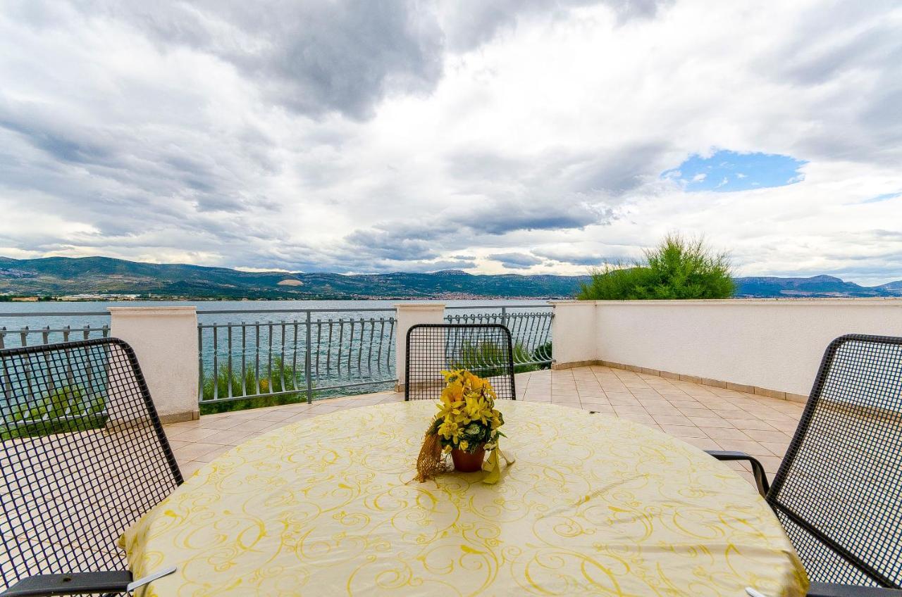 Apartments Marijana Trogir Exterior photo